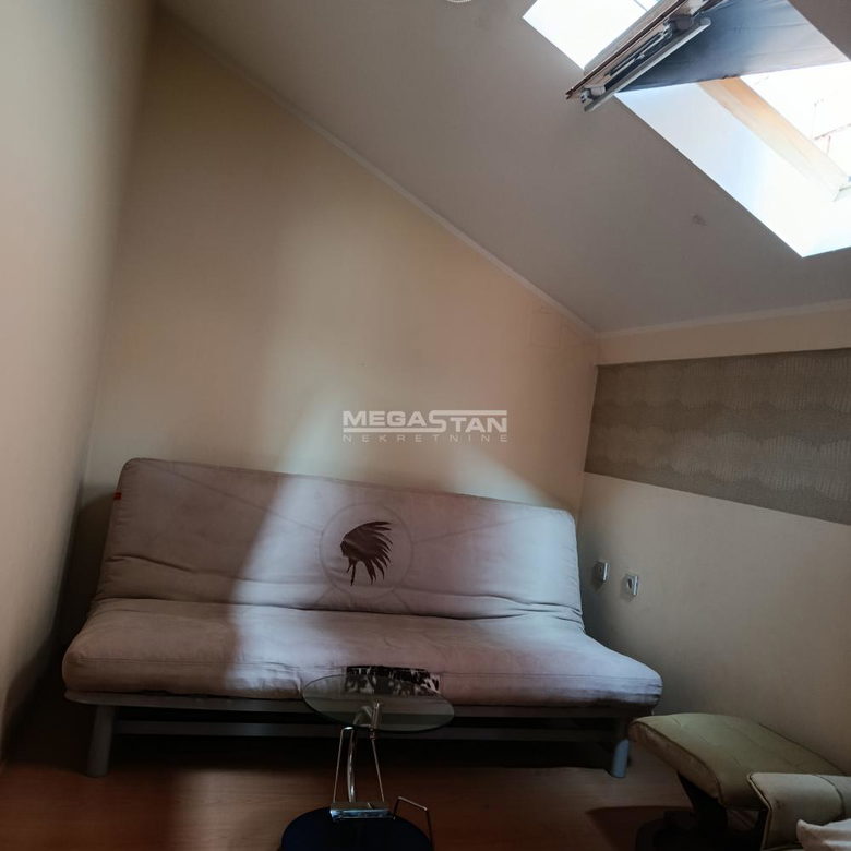 Četvorosoban stan za izdavanje, Borča, Beograd, 115m², 600 €/mes
