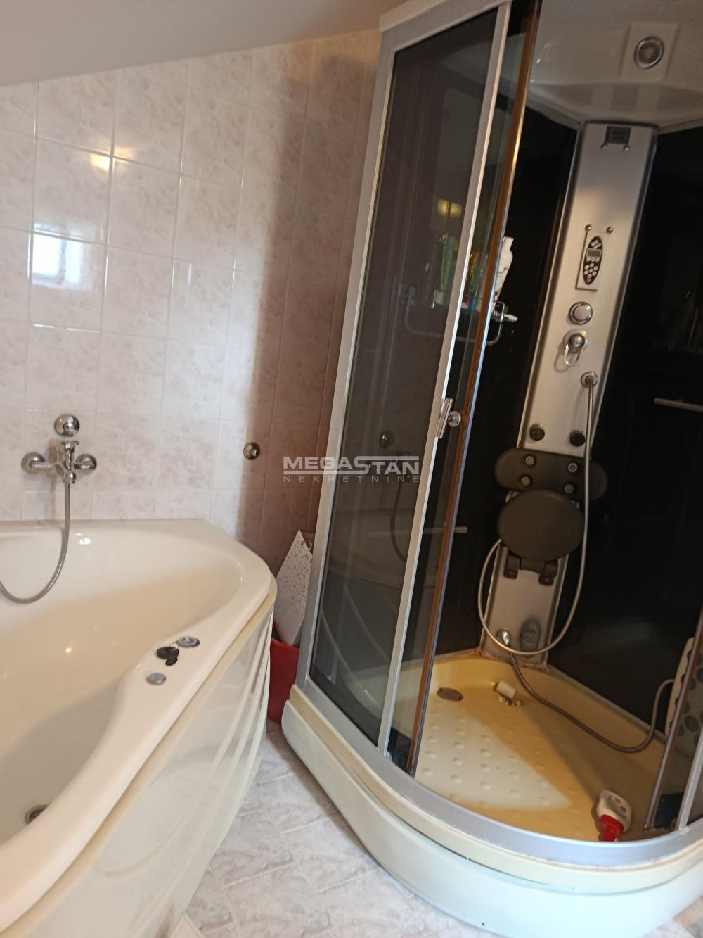 108100758_5_20260910162924 Četvorosoban stan za izdavanje, Borča, Beograd, 115m², 600 €/mes