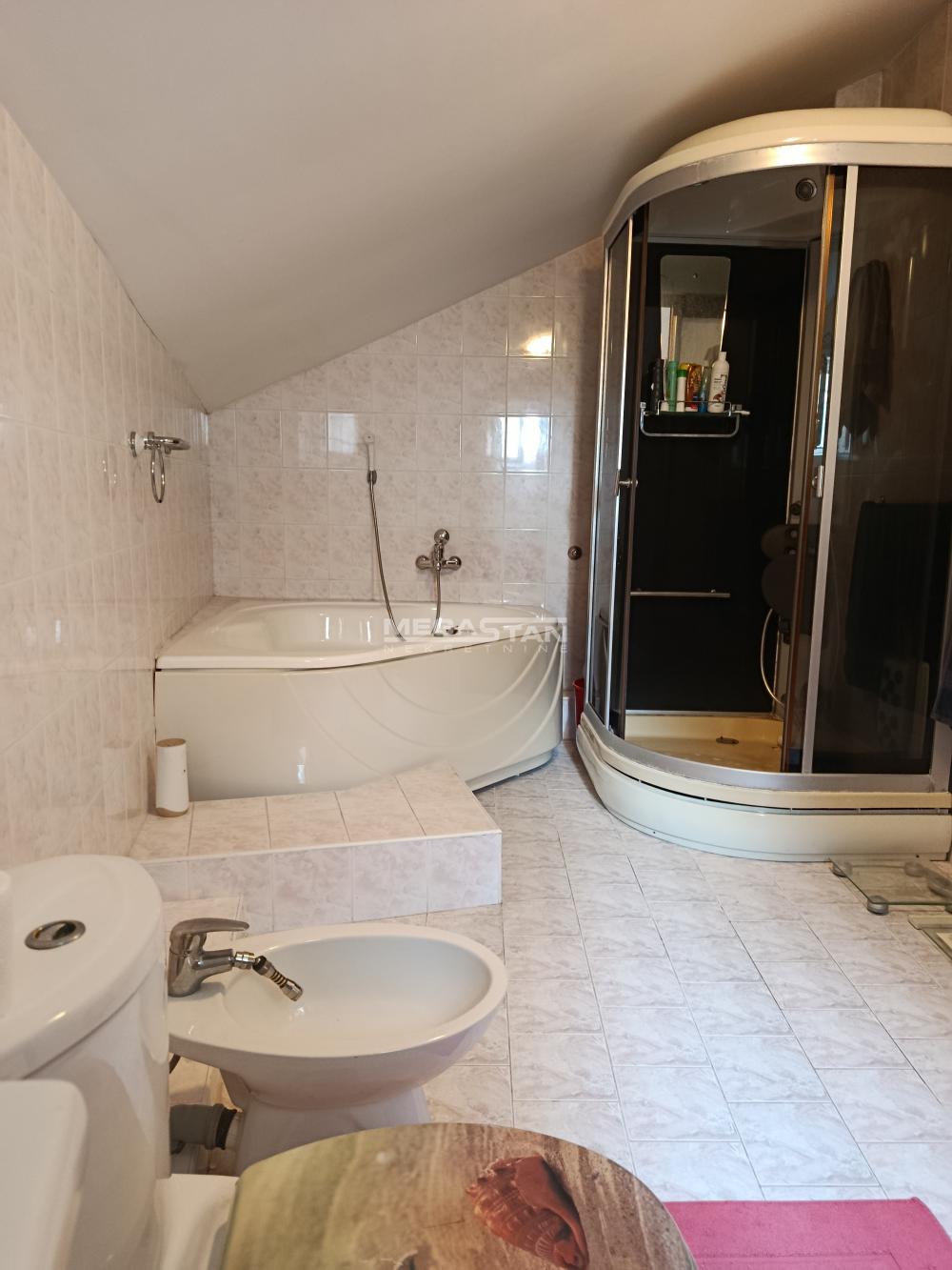108100758_7_20260910162925 Četvorosoban stan za izdavanje, Borča, Beograd, 115m², 600 €/mes