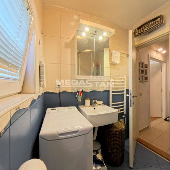 Jednoiposoban stan na prodaju, Đeram Pijaca, Beograd, 46m², 195.500 €