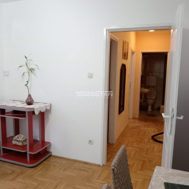 Stan Izdavanje Beograd Mirijevo 54 m2
