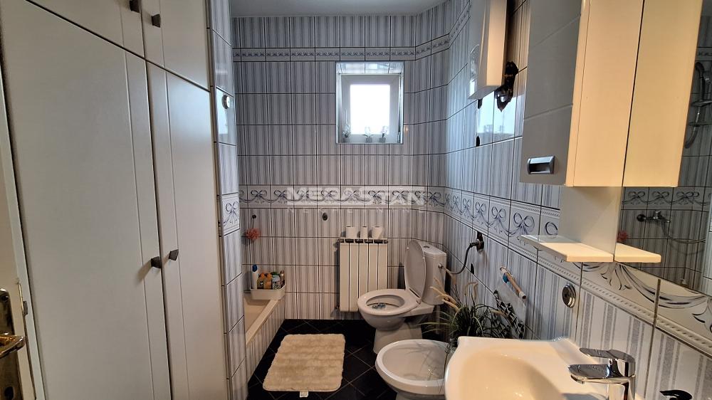 108100829_13_20260915160754 Četvorosoban stan na prodaju, Centar, Beograd, 127m², 397.000 €