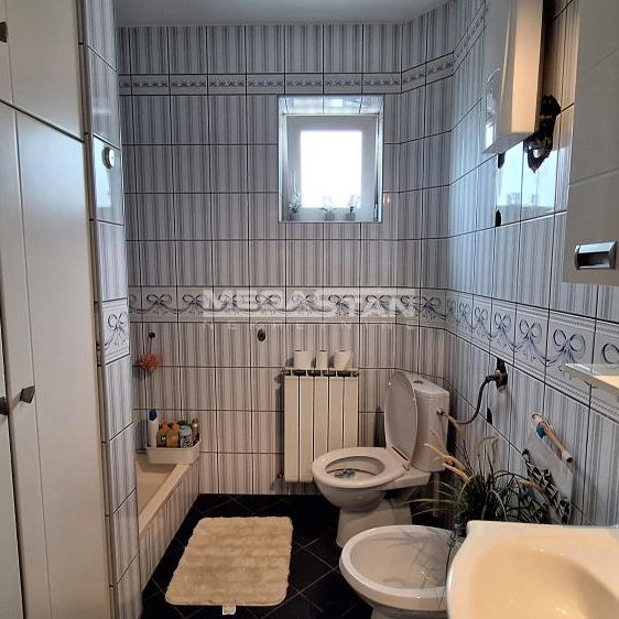 Četvorosoban stan na prodaju, Centar, Beograd, 127m², 397.000 €
