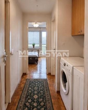 Stan Prodaja Beograd Blok 23 70 m2