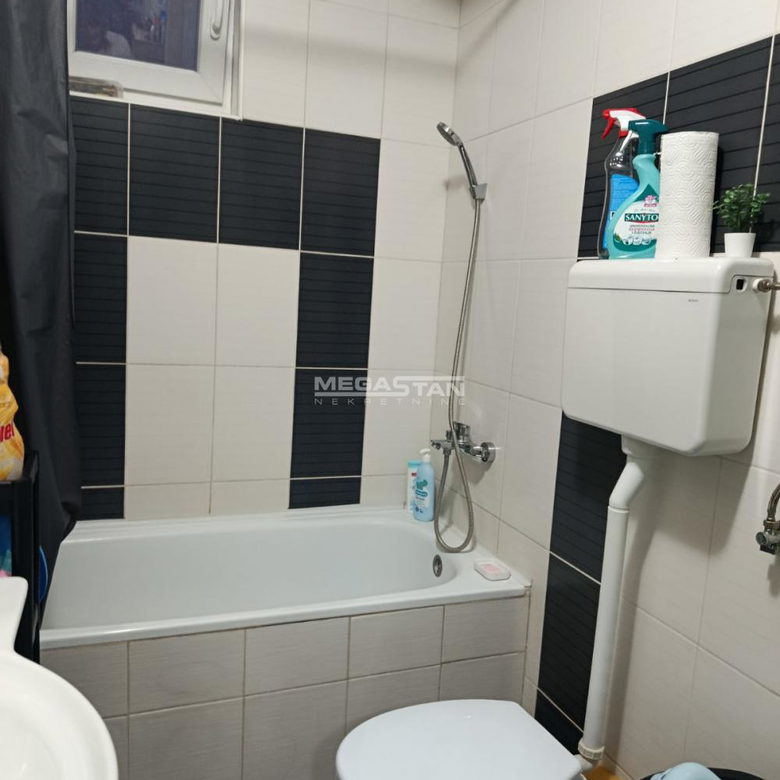 Dvoiposoban stan na prodaju, Borča, Beograd, 51m², 135.000 €
