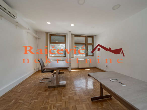 Lokal Izdavanje Beograd Senjak 195 m2