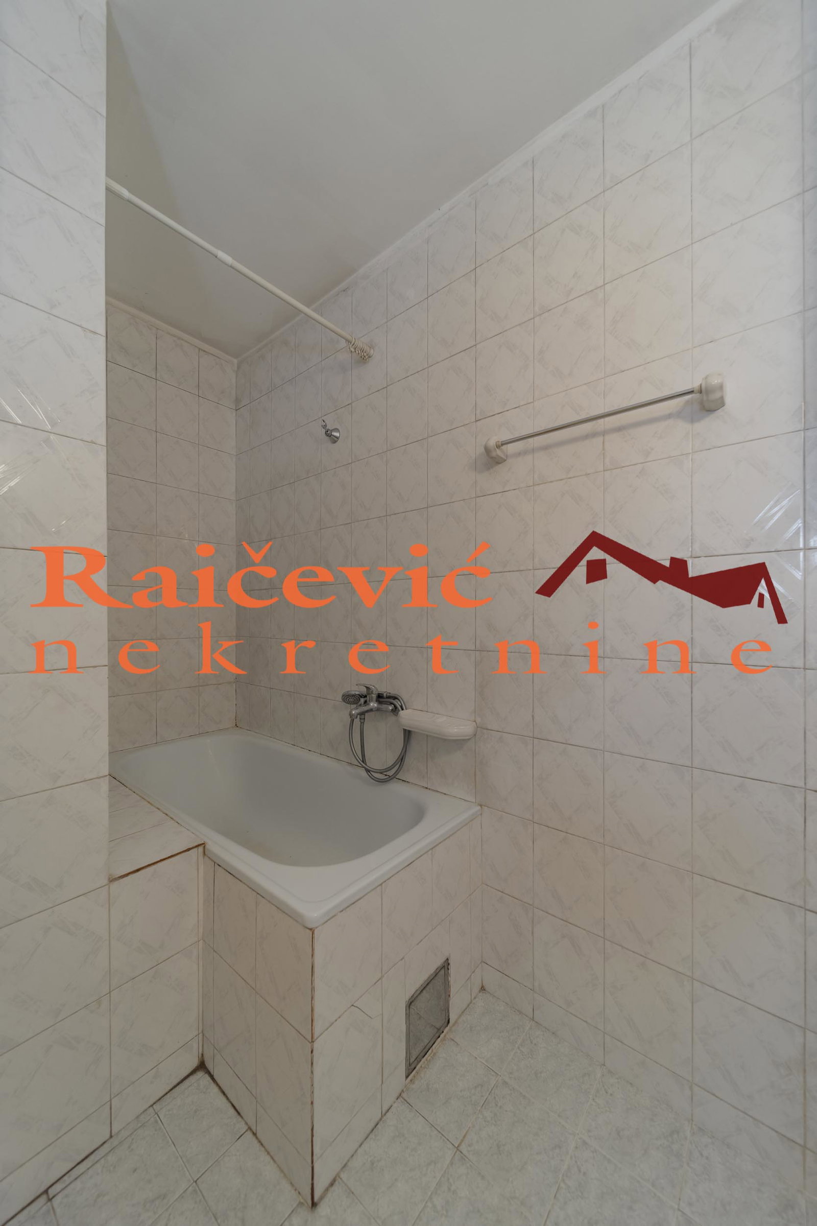 Trosoban stan na prodaju, Bogoslovija, Beograd, 101m², 260.000 €