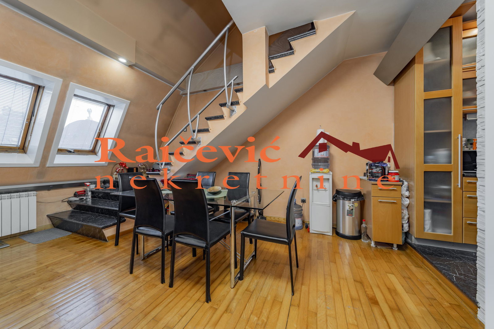 Stan Prodaja Beograd Stan Prodaja Beograd Centar (Čukarica) 202 m2