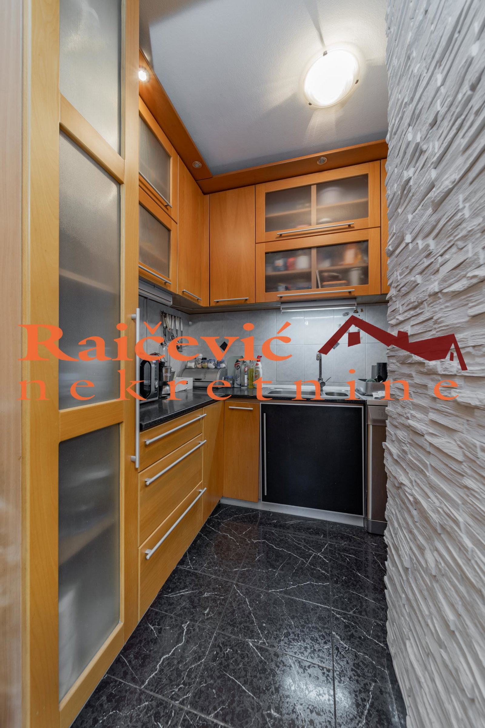 Stan Prodaja Beograd Stan Prodaja Beograd Centar (Čukarica) 202 m2