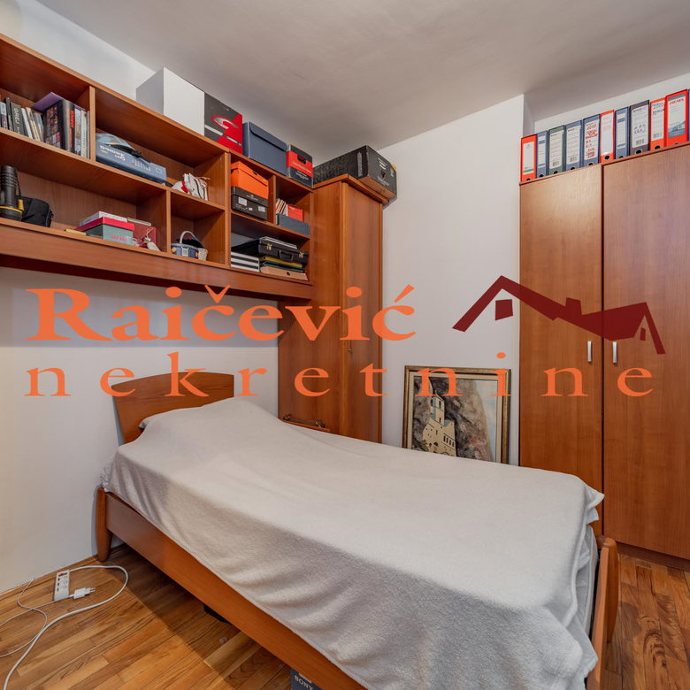 Stan Prodaja Beograd Centar (Čukarica) 202 m2