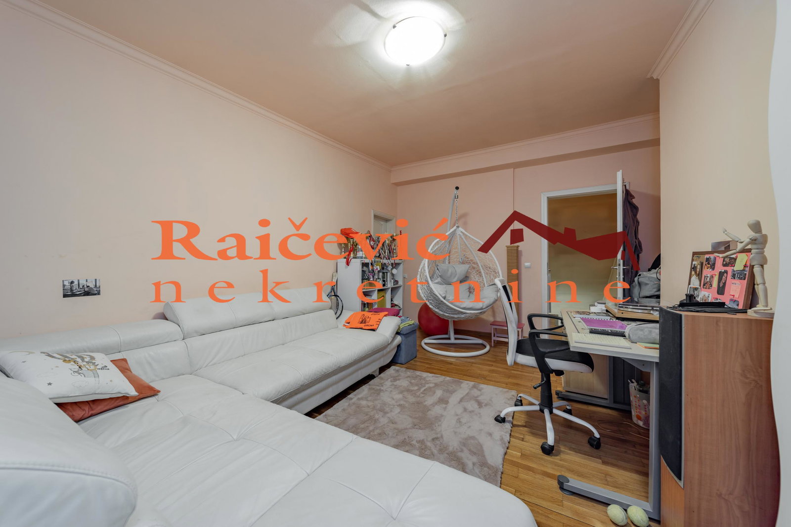 124872 Četvorosoban stan na prodaju, Centar, Beograd, 202m², 540.000 €