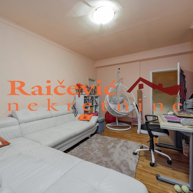 Četvorosoban stan na prodaju, Centar, Beograd, 202m², 540.000 €