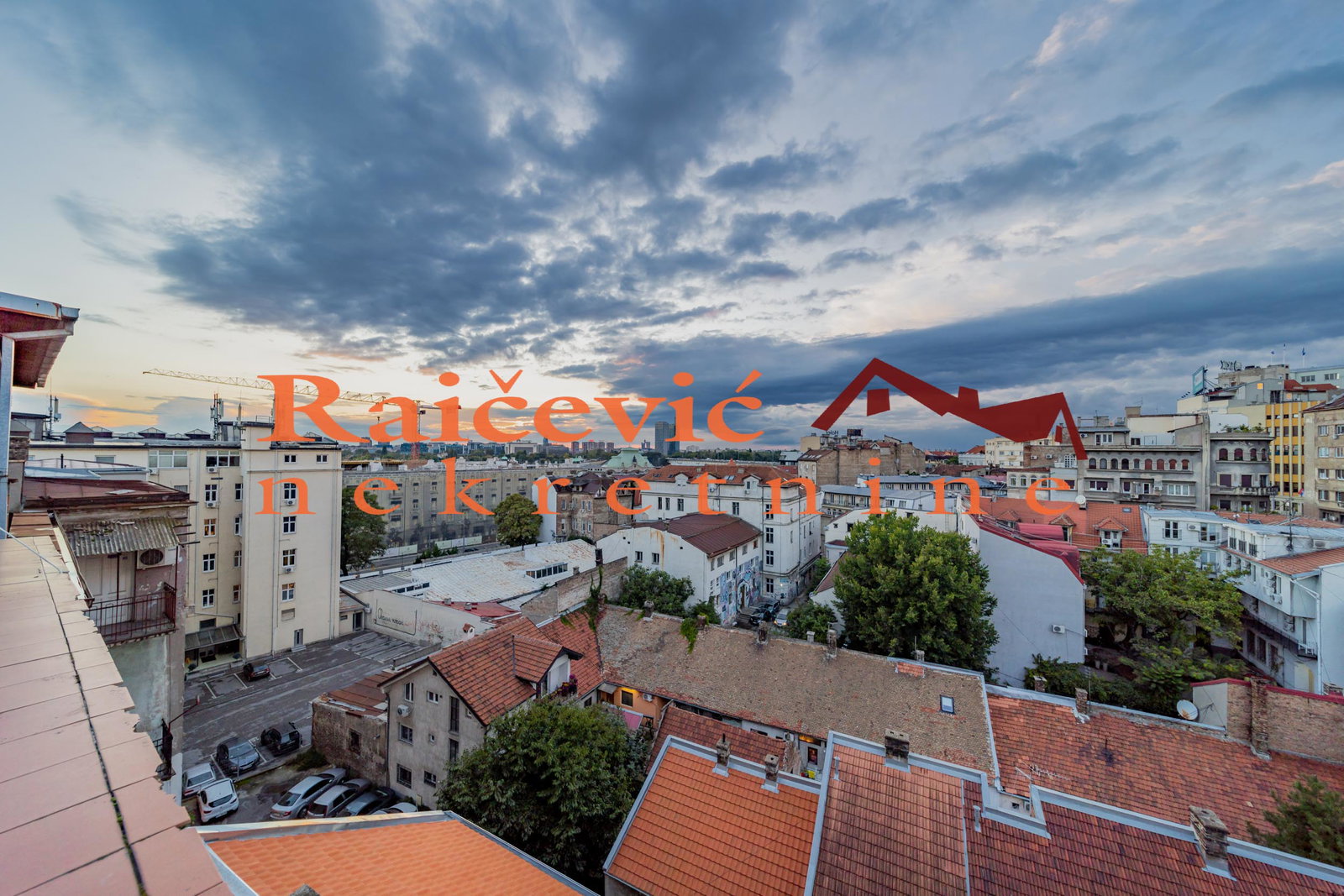 124876 Četvorosoban stan na prodaju, Centar, Beograd, 202m², 540.000 €