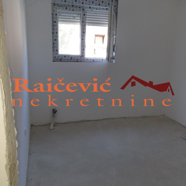 Stan Prodaja Beograd Jajinci 66 m2