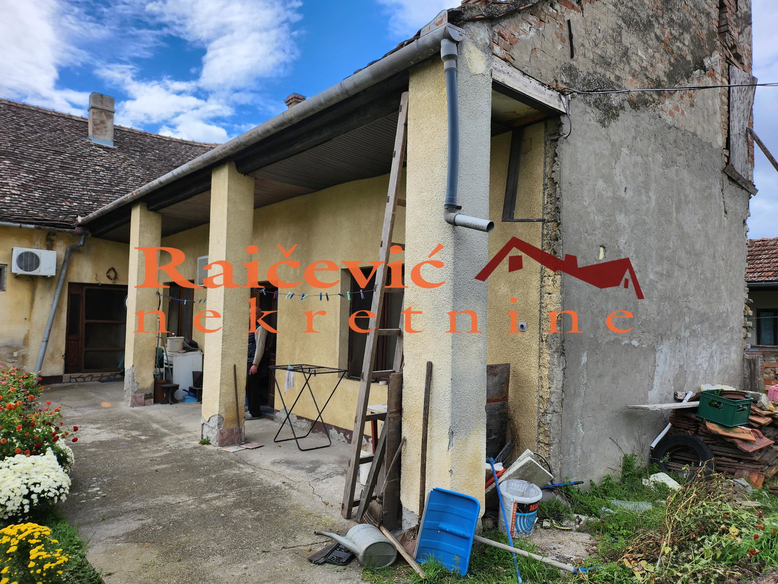 Kuća Prodaja Sremska Mitrovica Kuća Prodaja Sremska Mitrovica 249 m2