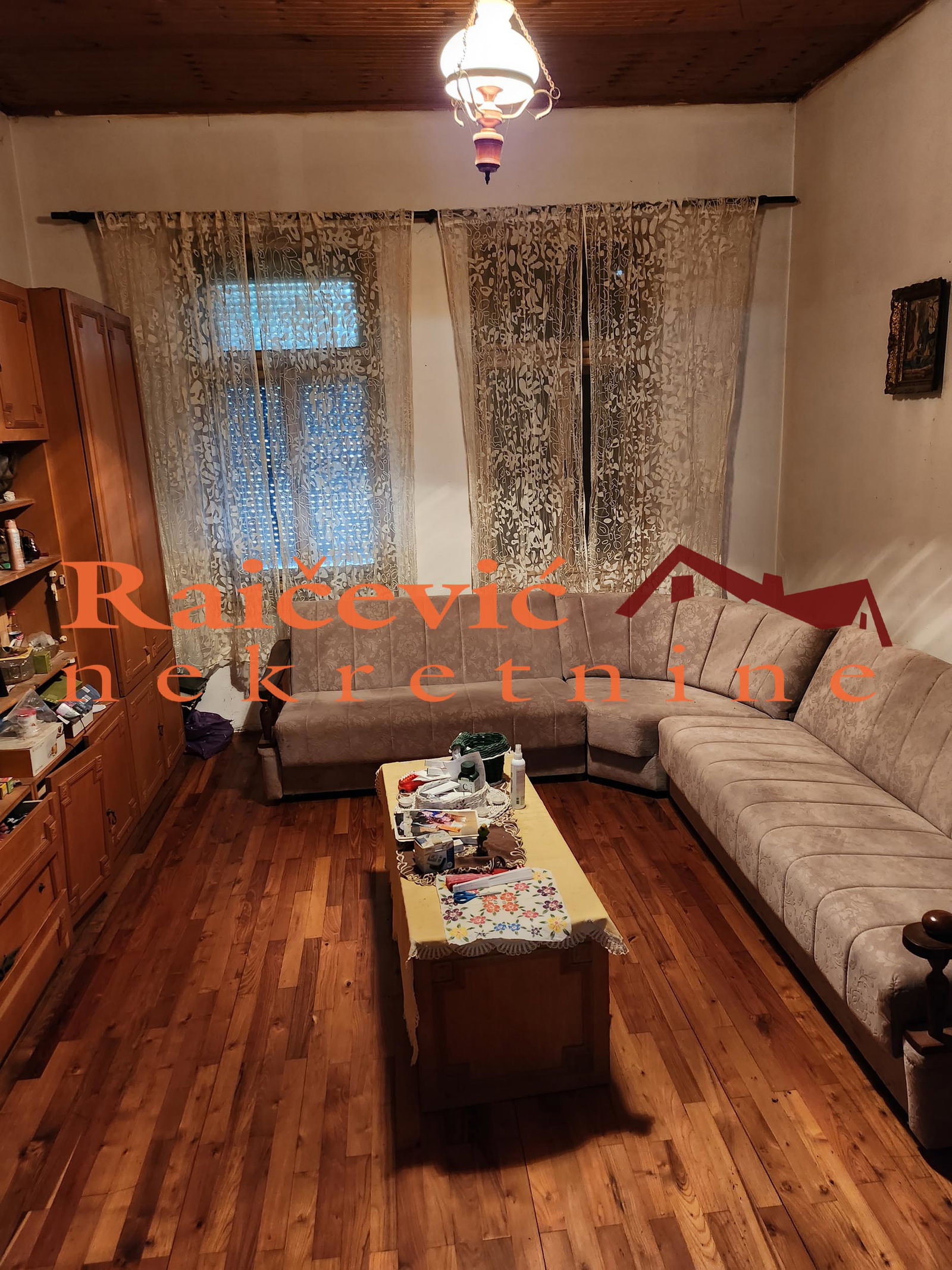Kuća Prodaja Sremska Mitrovica Kuća Prodaja Sremska Mitrovica 249 m2