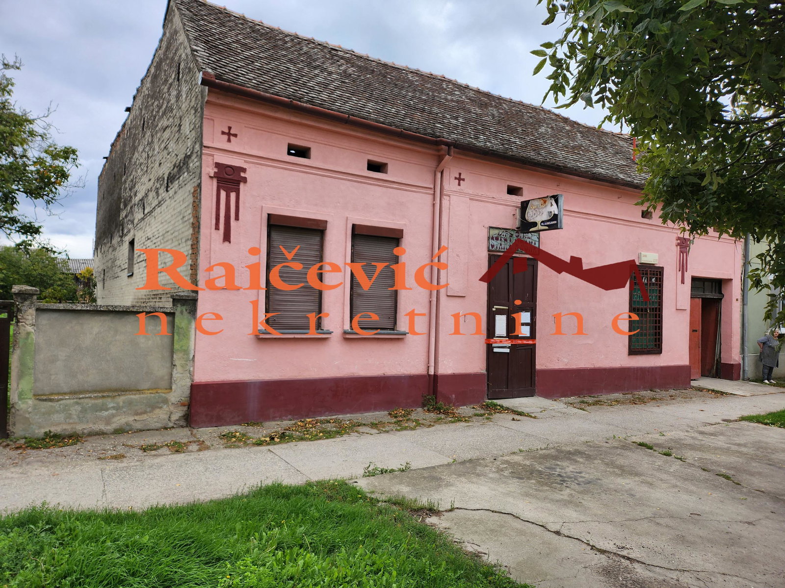 126024 Kuća Prodaja Sremska Mitrovica 249 m2