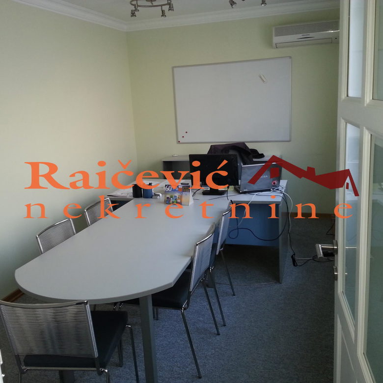 Lokal Prodaja Beograd Lekino Brdo 299 m2