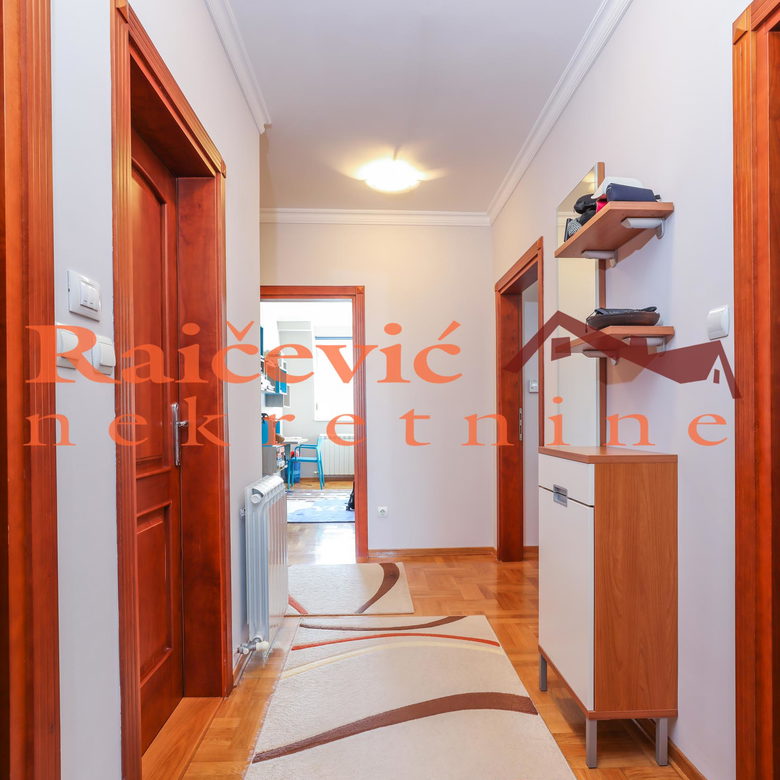 Stan Prodaja Beograd  86 m2