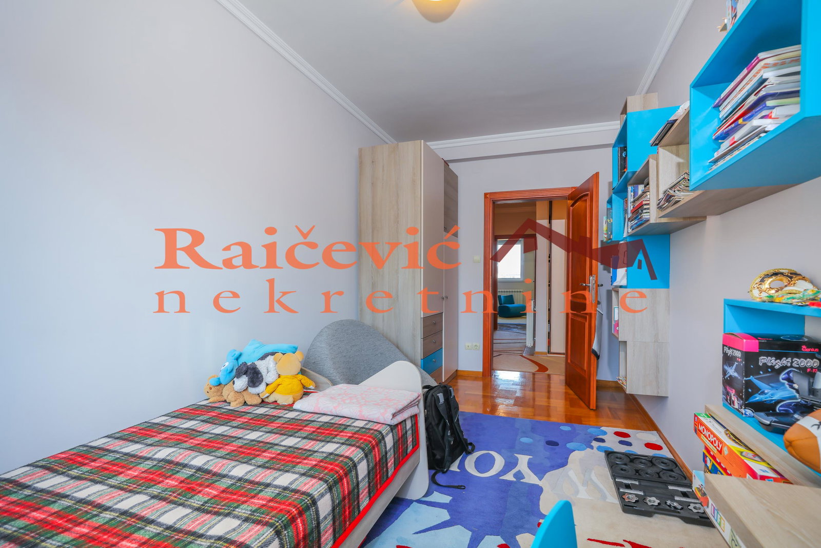 126776 Četvorosoban stan na prodaju, Voždovac, Beograd, 86m², 299.000 €