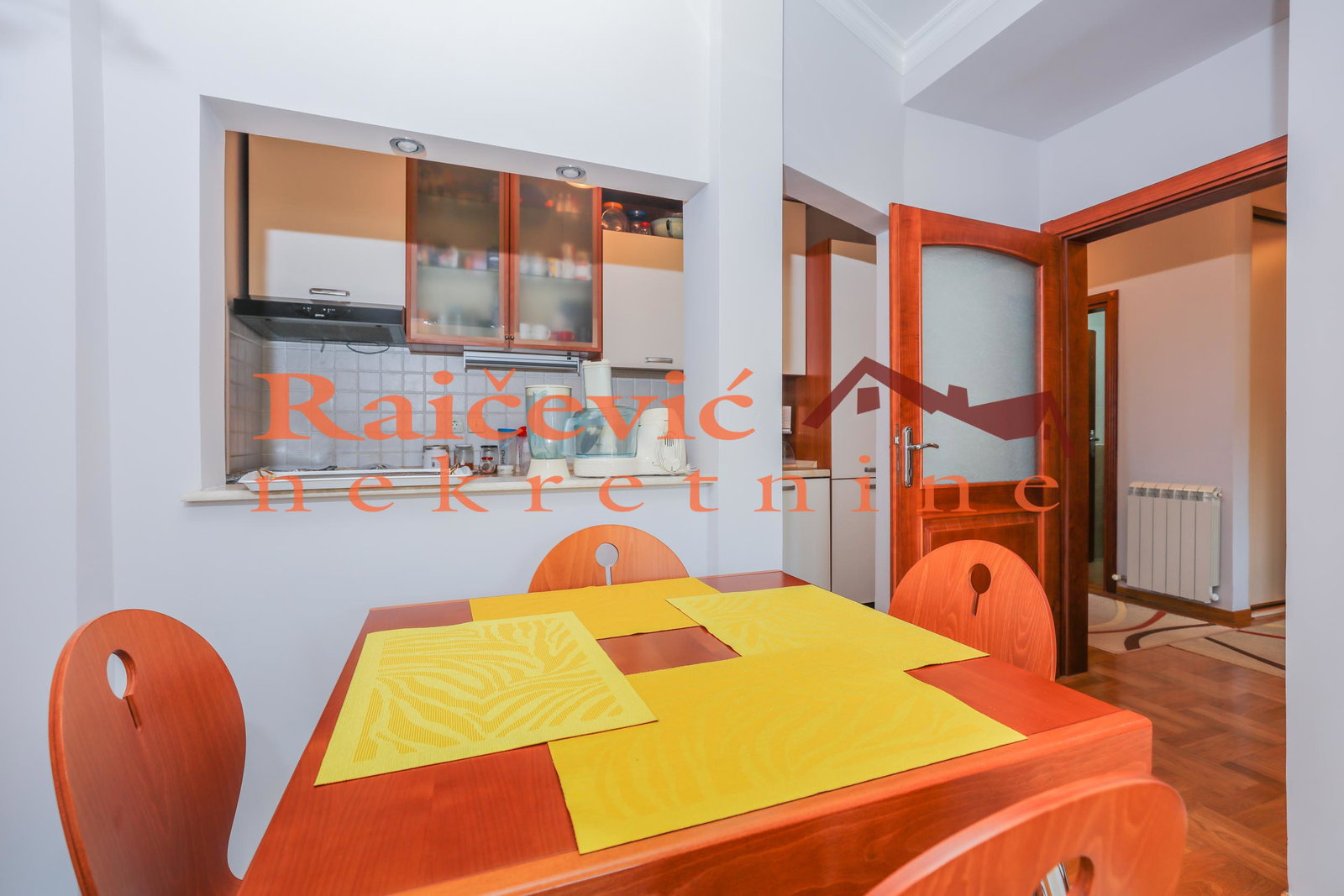 126777 Četvorosoban stan na prodaju, Voždovac, Beograd, 86m², 299.000 €