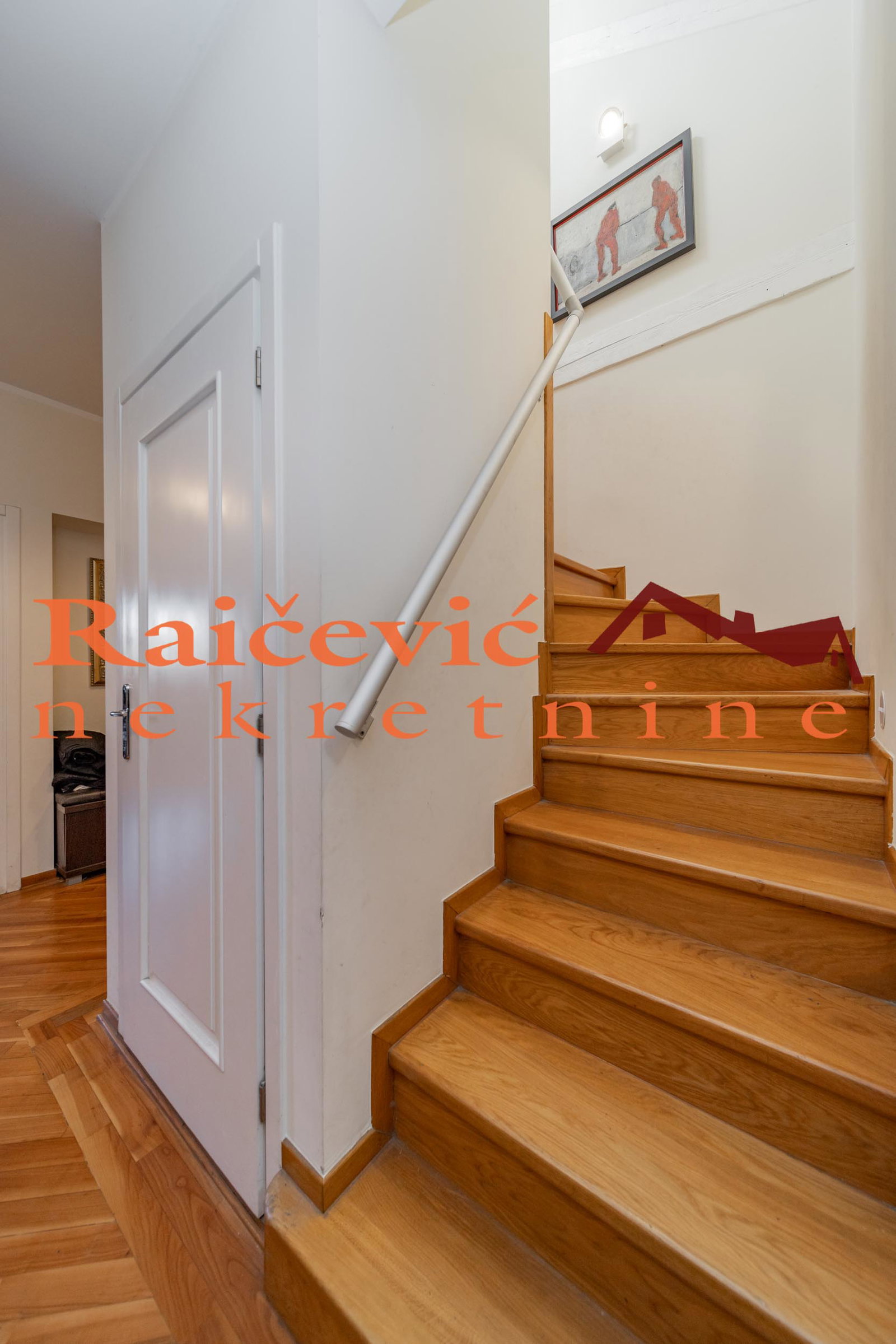 128012 Petosoban stan na prodaju, Vukov Spomenik, Beograd, 160m², 595.000 €