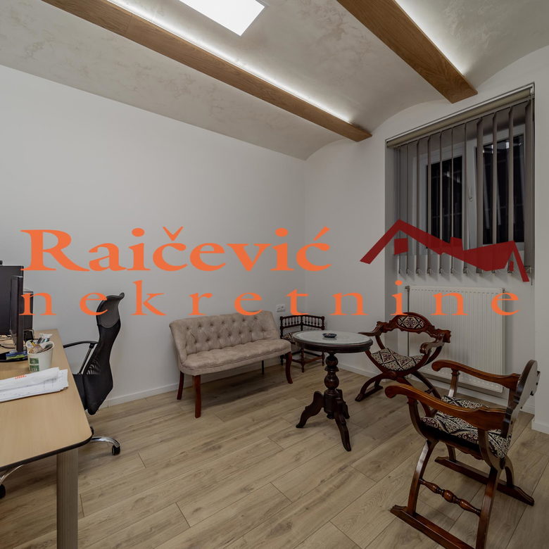 Četvorosoban stan na prodaju, Dorćol, Beograd, 84m², 198.240 €
