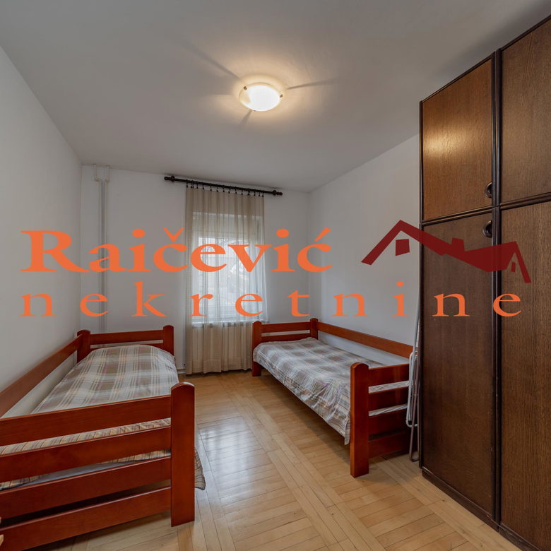 Kuća Prodaja Beograd Višnjička Banja 263 m2