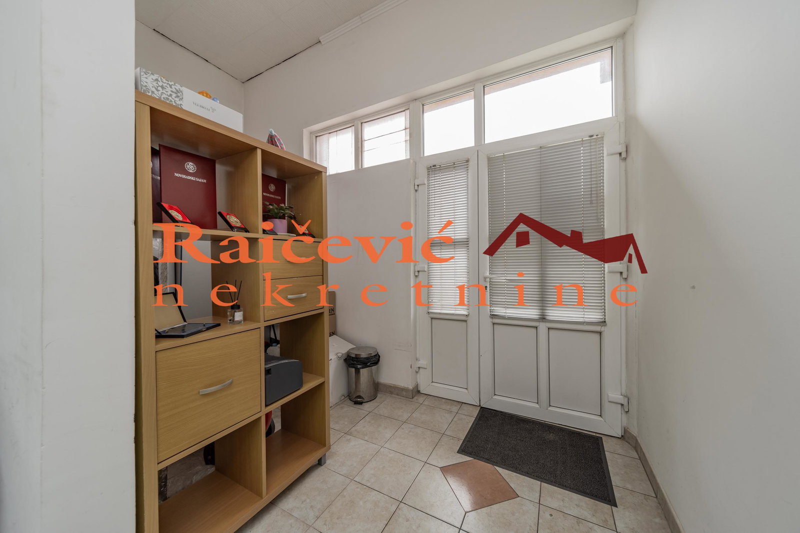 Lokal Prodaja Beograd Vojvode Vlahovića 315 m2