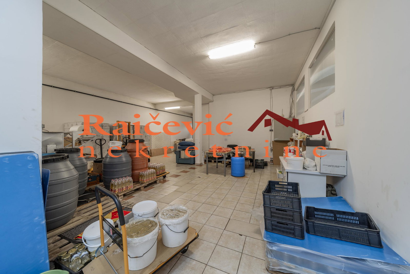 Lokal na prodaju, Vojvode Vlahovića, Beograd, 315m², 435.000 €