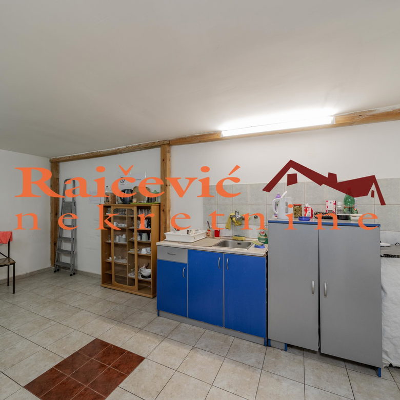 Lokal na prodaju, Vojvode Vlahovića, Beograd, 315m², 435.000 €