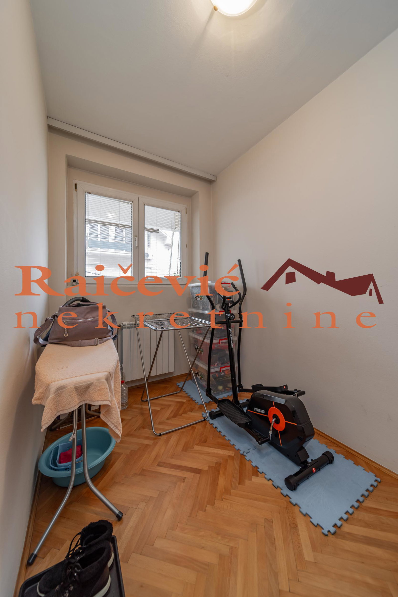 131893 Petosoban stan za izdavanje, Crveni Krst, Beograd, 108m², 2.000 €/mes