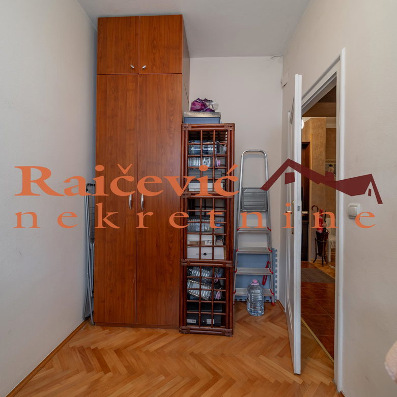 Petosoban stan za izdavanje, Crveni Krst, Beograd, 108m², 2.000 €/mes