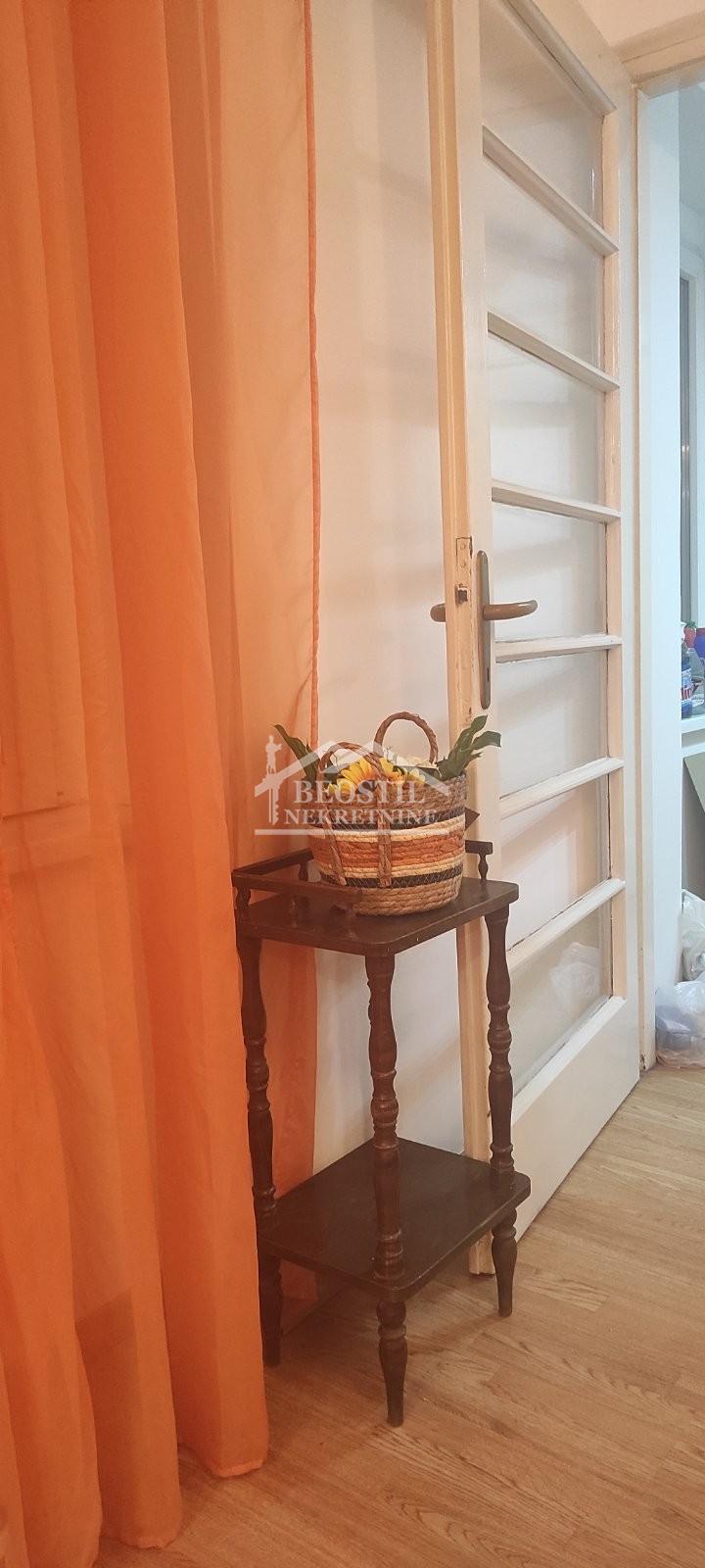 Stan Izdavanje Beograd Savski Trg 38 m2