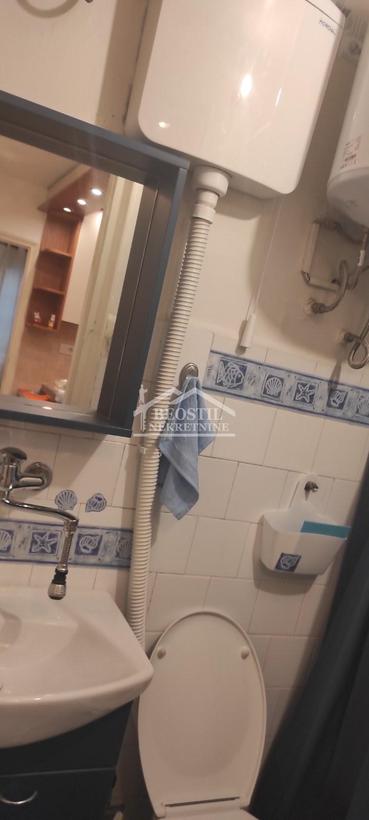 Stan Izdavanje Beograd Savski Trg 38 m2