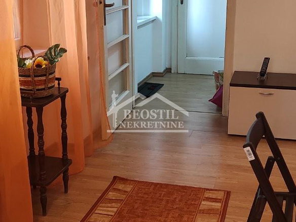 Stan Izdavanje Beograd Savski Trg 38 m2