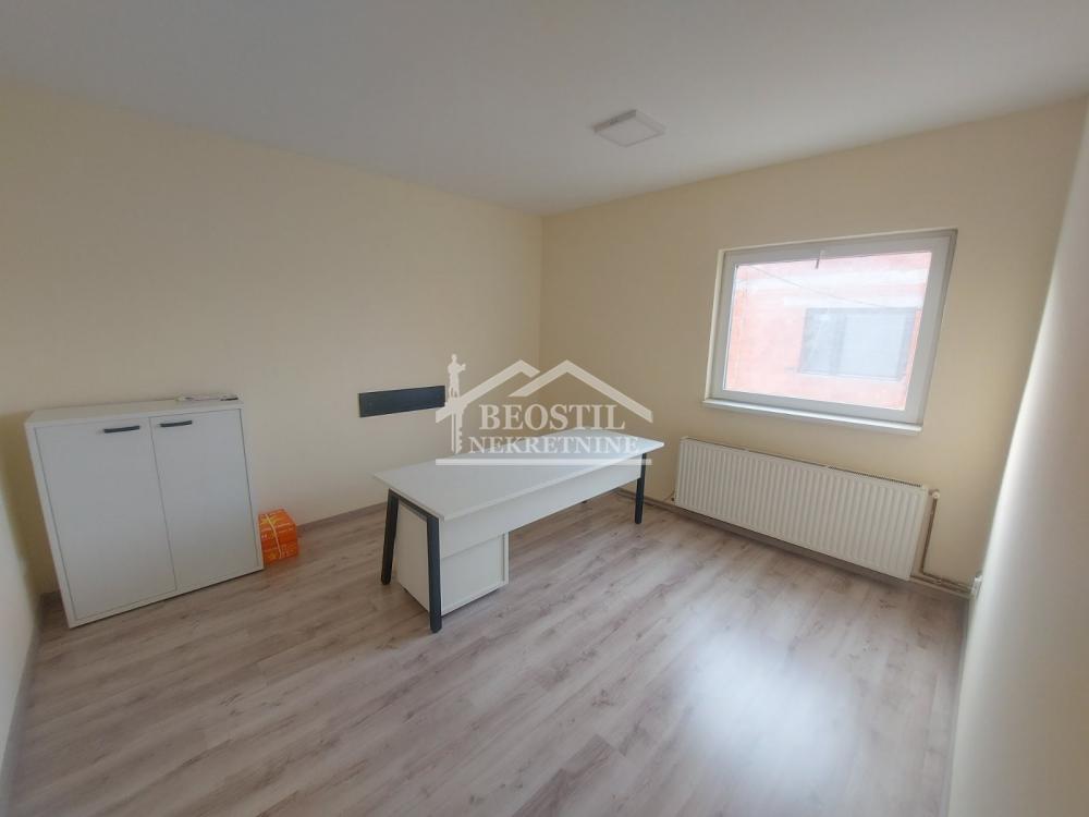 Lokal Izdavanje Smederevo  650 m2