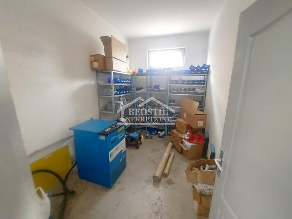 Lokal Izdavanje Smederevo  650 m2