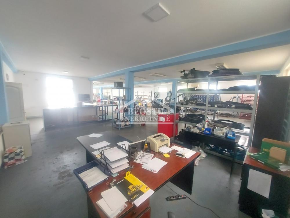 Lokal Izdavanje Smederevo  650 m2