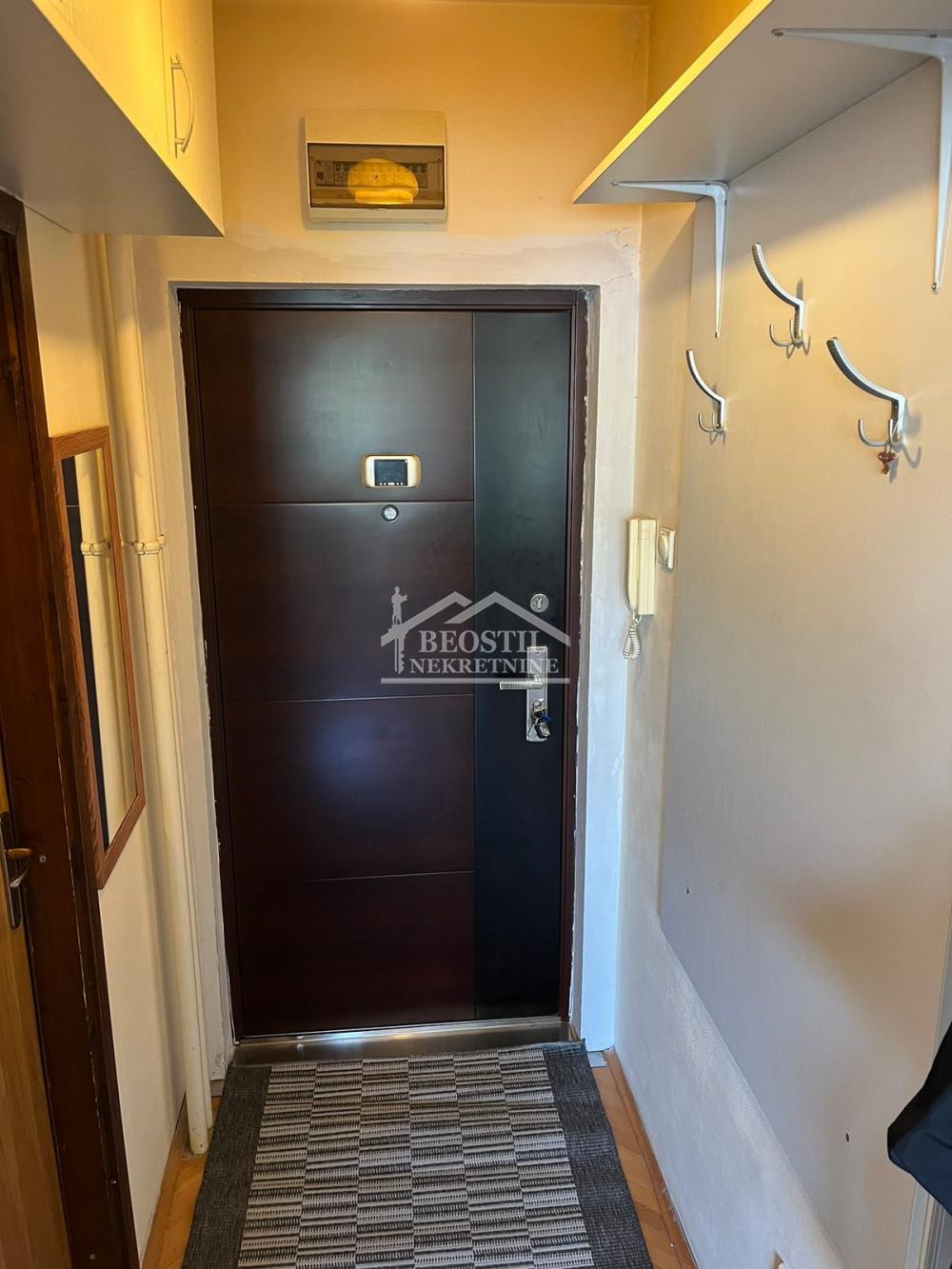 Stan Izdavanje Beograd Braće Jerković 29 m2