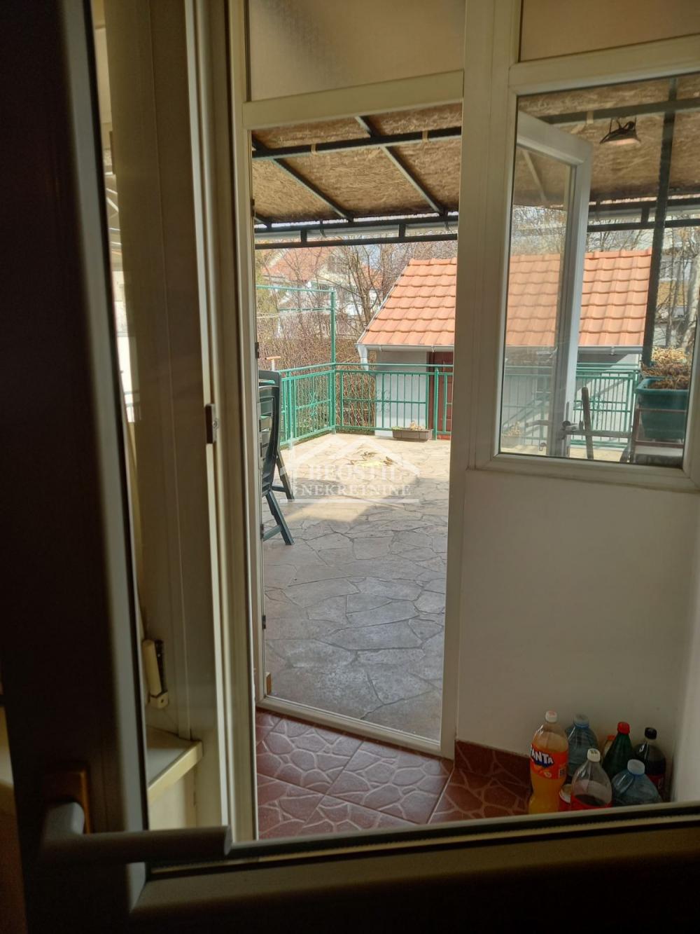 Stan Prodaja Beograd Stan Prodaja Beograd Zemun Polje 52 m2