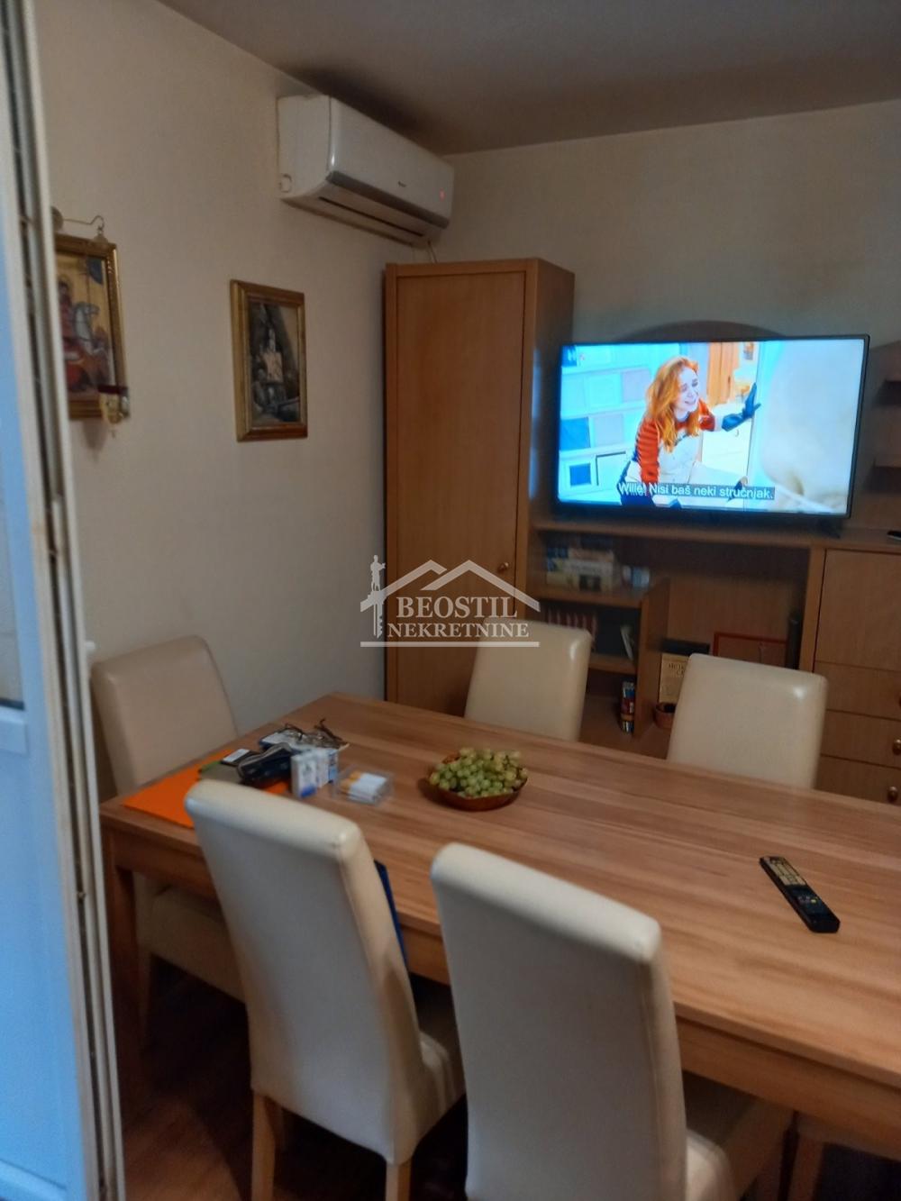 Stan Prodaja Beograd Stan Prodaja Beograd Zemun Polje 52 m2