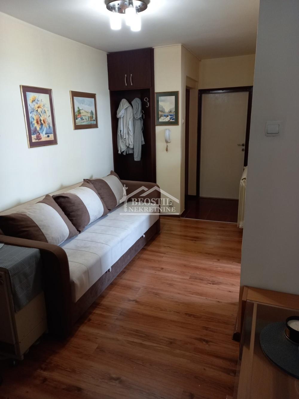 Stan Prodaja Beograd Stan Prodaja Beograd Zemun Polje 52 m2