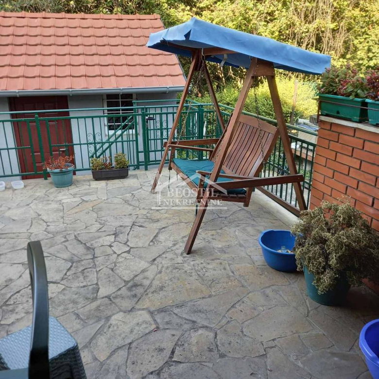 Stan Prodaja Beograd Zemun Polje 52 m2