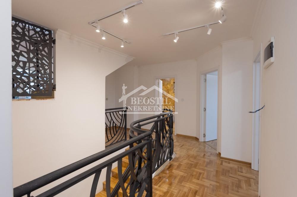 132024005_12_20250224105558 Kuća za izdavanje, Jajinci, Beograd, 417m², 3.000 €/mes
