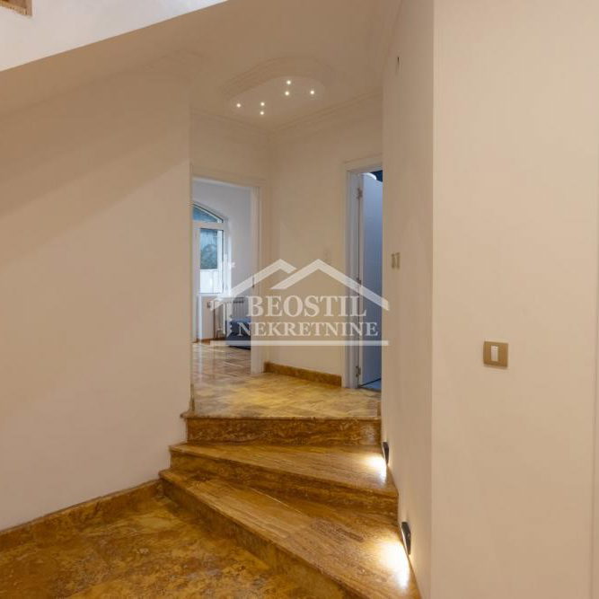 Kuća Izdavanje Beograd Jajinci 417 m2