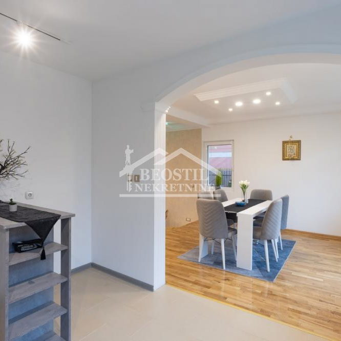 Kuća Izdavanje Beograd Jajinci 417 m2