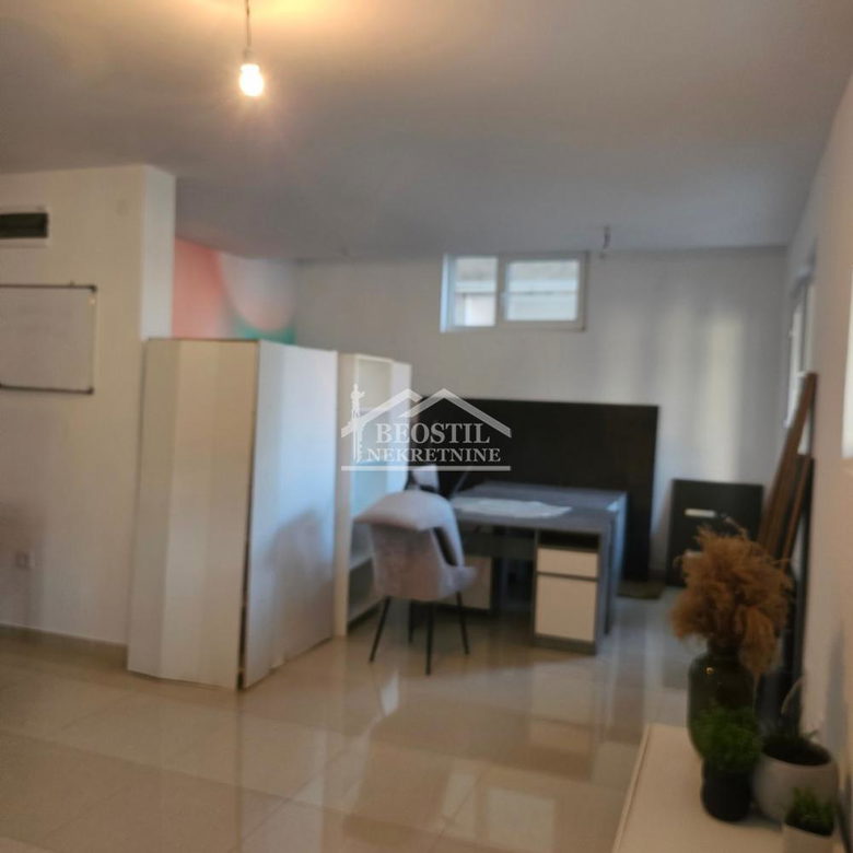 Lokal na prodaju, Višnjica, Beograd, 137m², 200.000 €