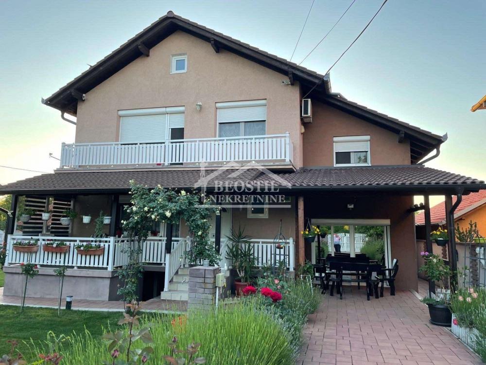 Kuća Prodaja Smederevo  418 m2