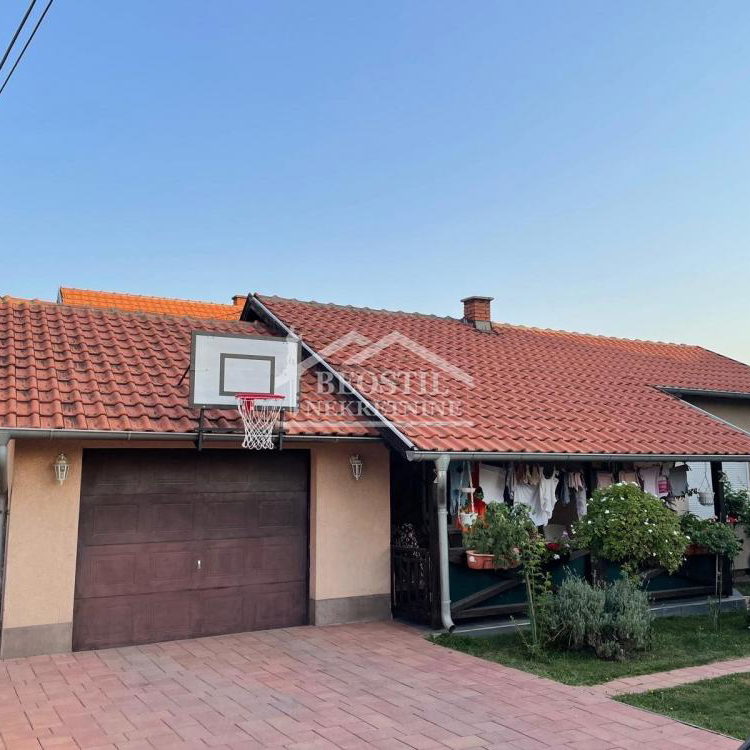 Kuća na prodaju, Carina, Smederevo, 418m², 249.000 €